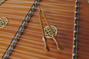 Hammered Dulcimer Page - Celtic Music Instruments